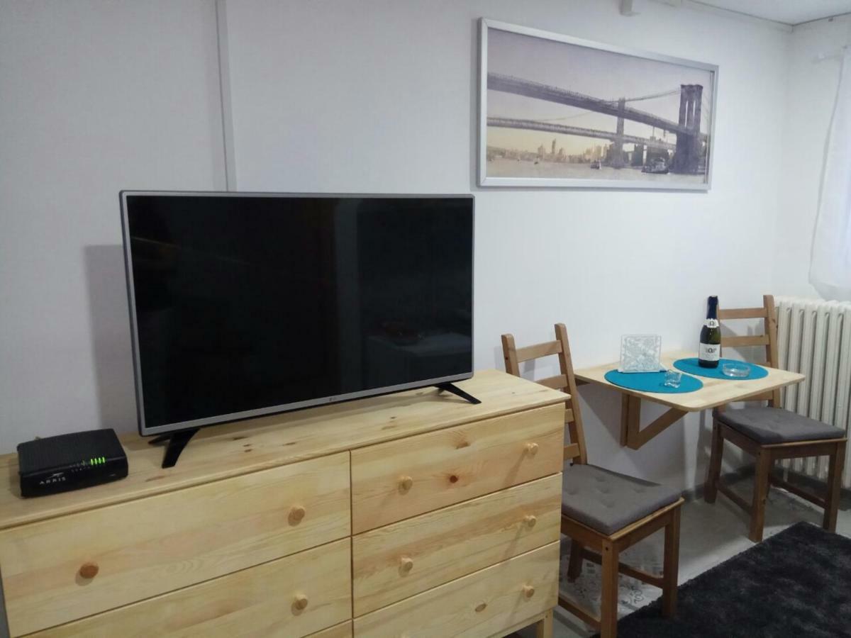 Apartmán Tatjanina Garsonjera Subotica Exteriér fotografie